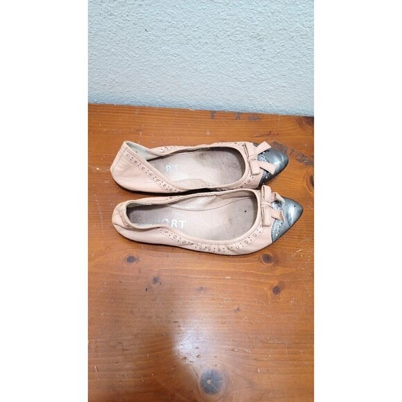 Report Ballet Flats With Bow & Silver Toe Cap Womens Size 8.5 - Picture 2 of 9